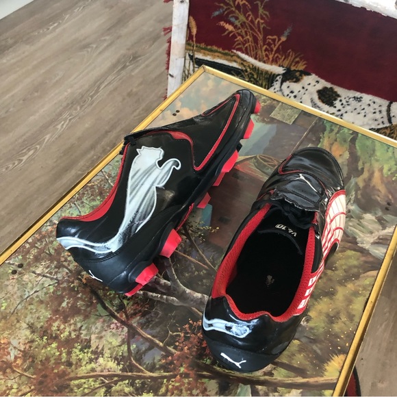 Puma v4.10 outdoor Soccer Cleats - Picture 4 of 5